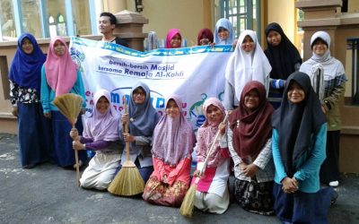 Bersih Masjid Bersama Remaja Al-Kahfi Cabang Surakarta